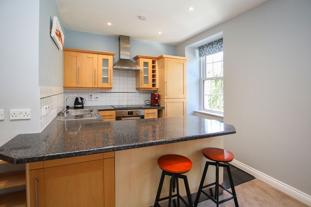 Property photo 3 of 7 Photo 2