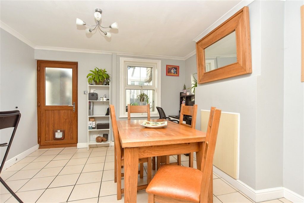 Property photo 3 of 11 Kitchen/Diner