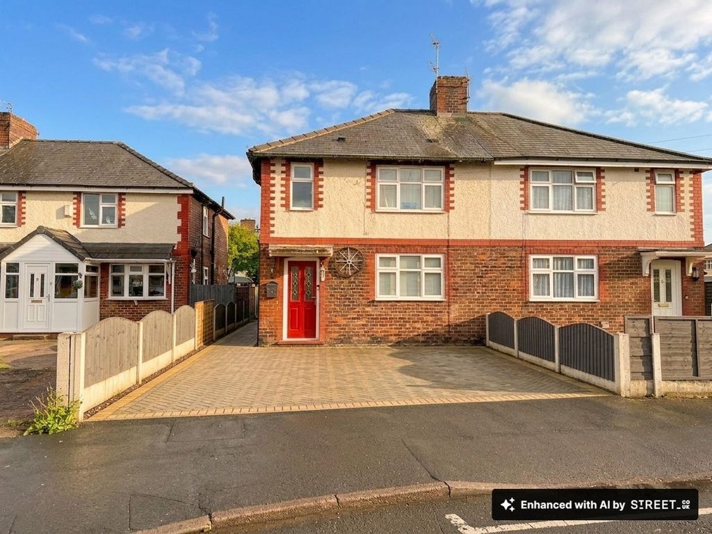 Property photo 1 of 11