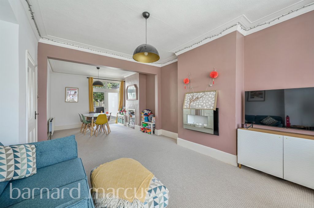 Property photo 2 of 15