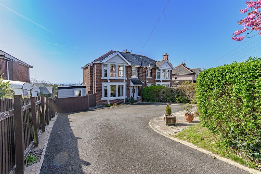 Property photo 1 of 28 Front