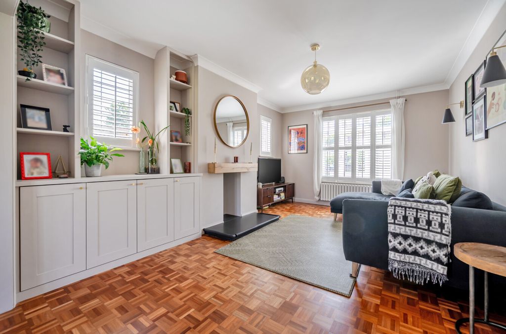 Property photo 2 of 15 1452904-11-69F47c...