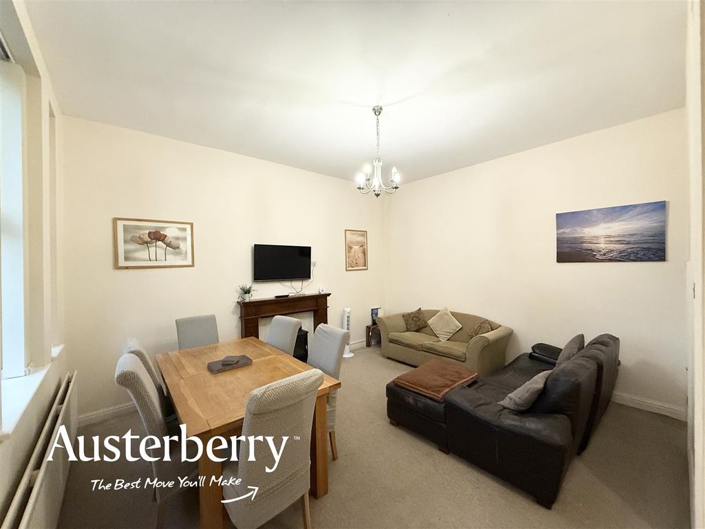 Property photo 3 of 17 Img_1065.Jpg