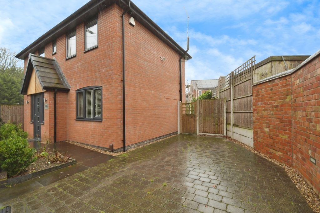 Property photo 2 of 17 Pbox-Img.Jpg