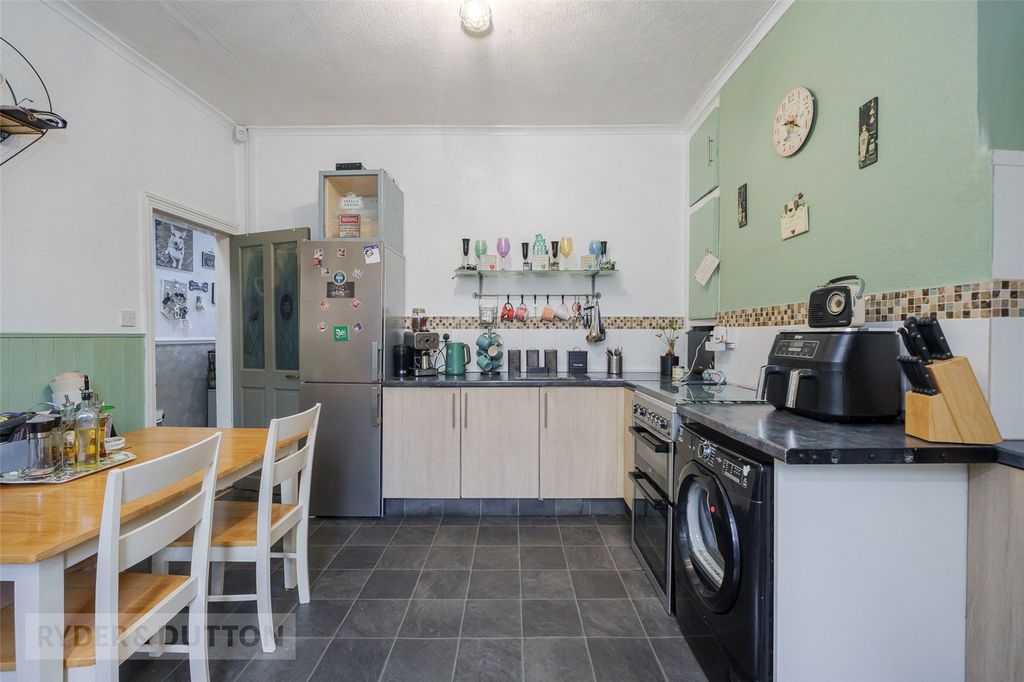 Property photo 3 of 21 Kitchen Diner