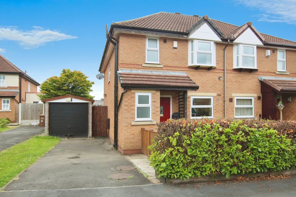 Property photo 1 of 12