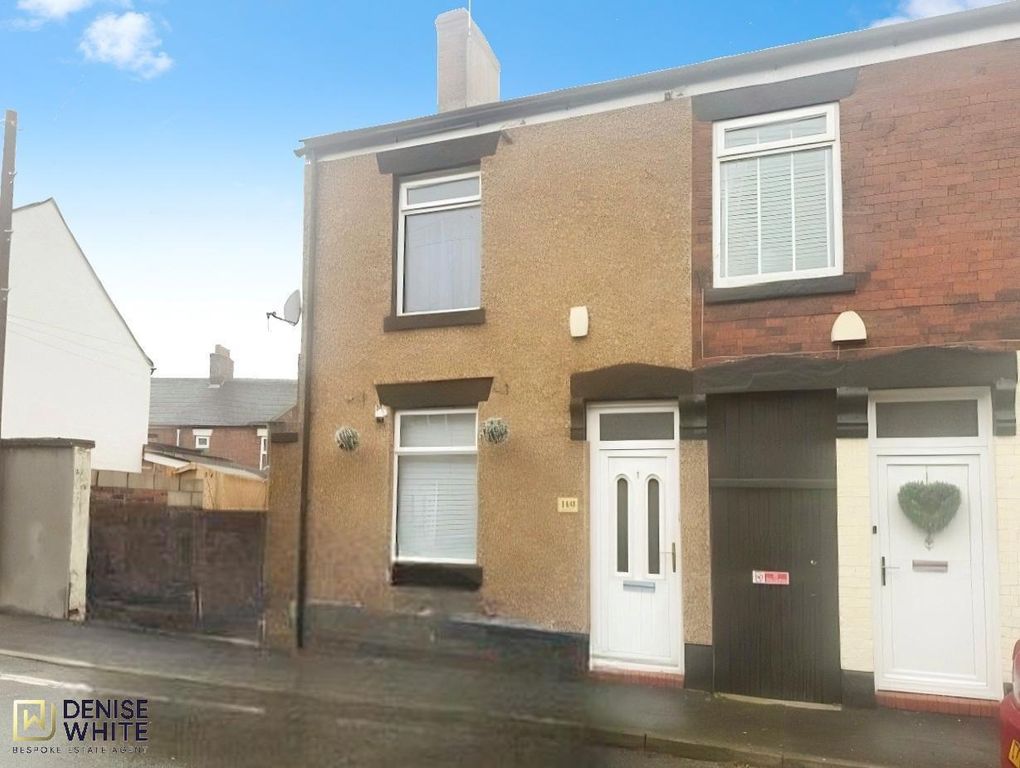 Property photo 1 of 15 Front