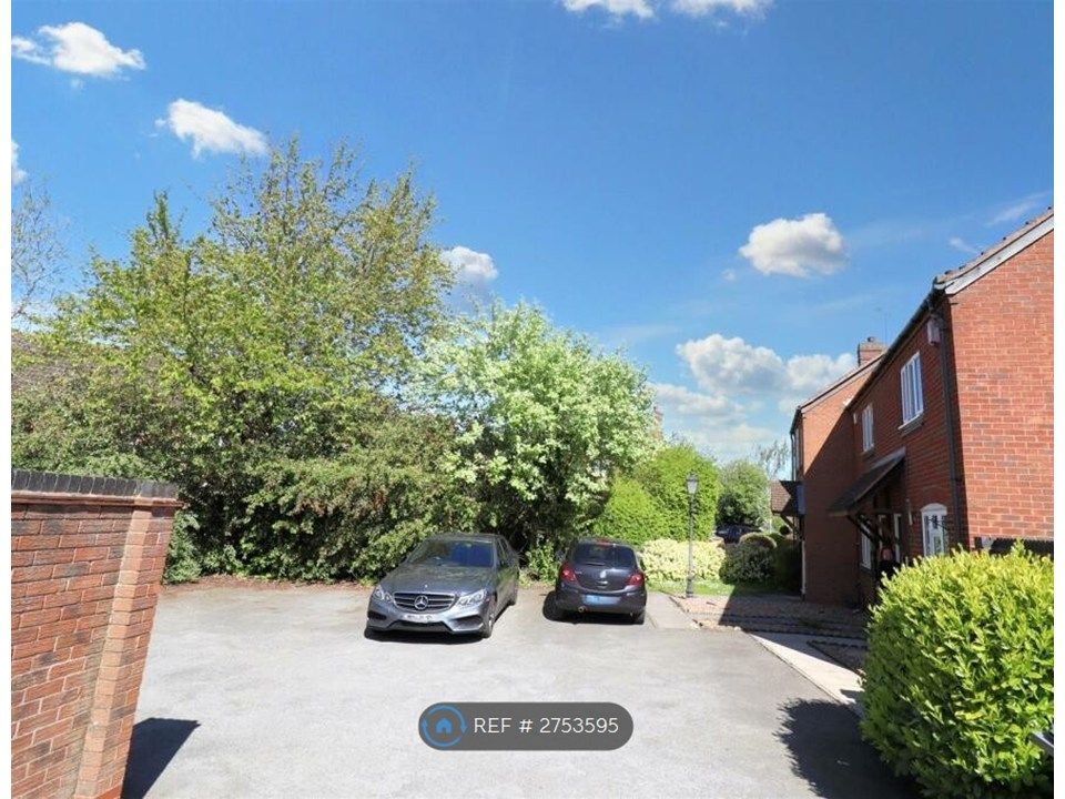 Property photo 3 of 19