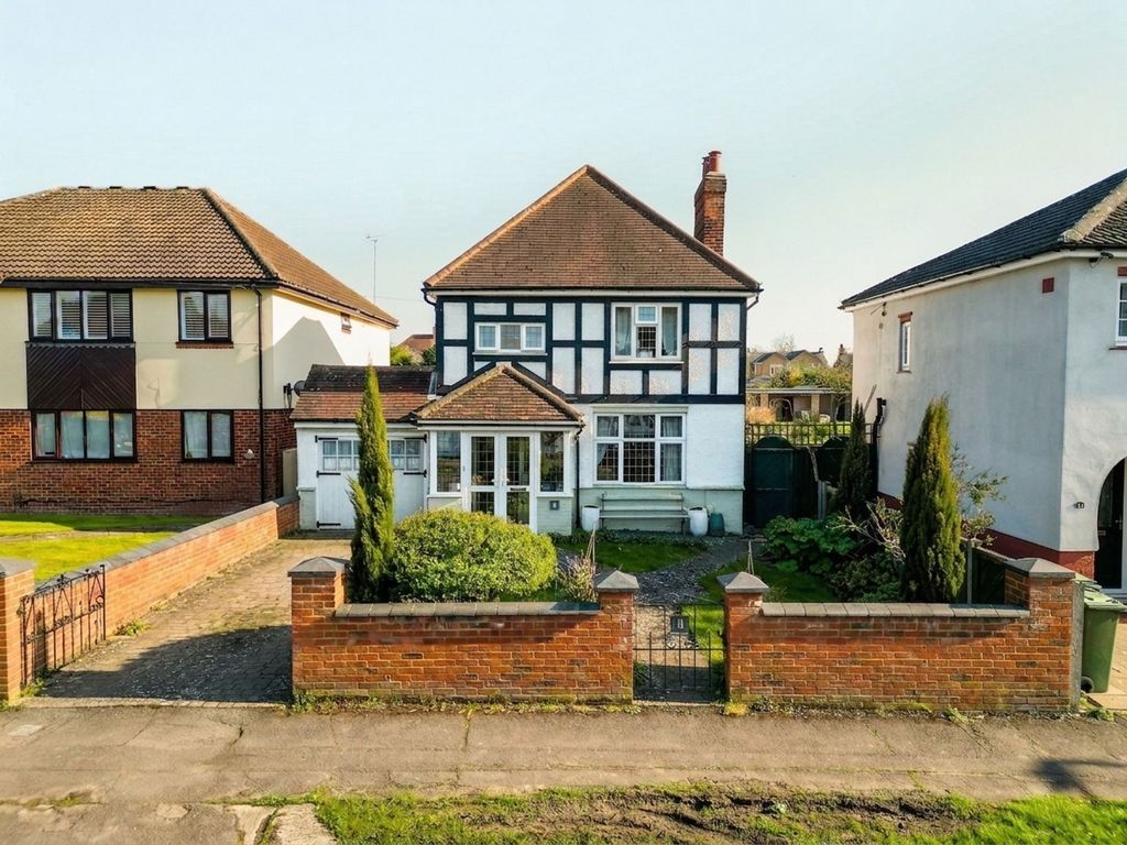 Property photo 1 of 20