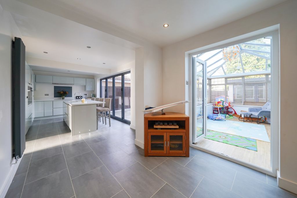 Property photo 2 of 33 Dsc06148.Jpg