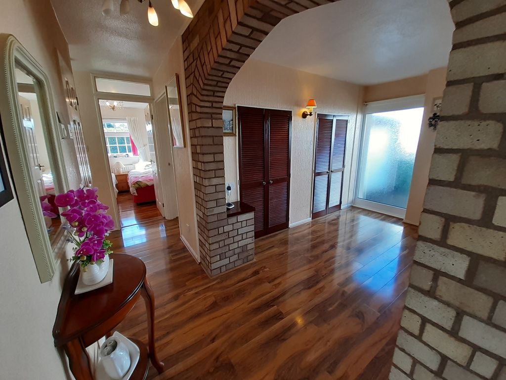 Property photo 2 of 19 Hall