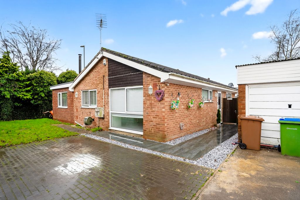 Property photo 1 of 17