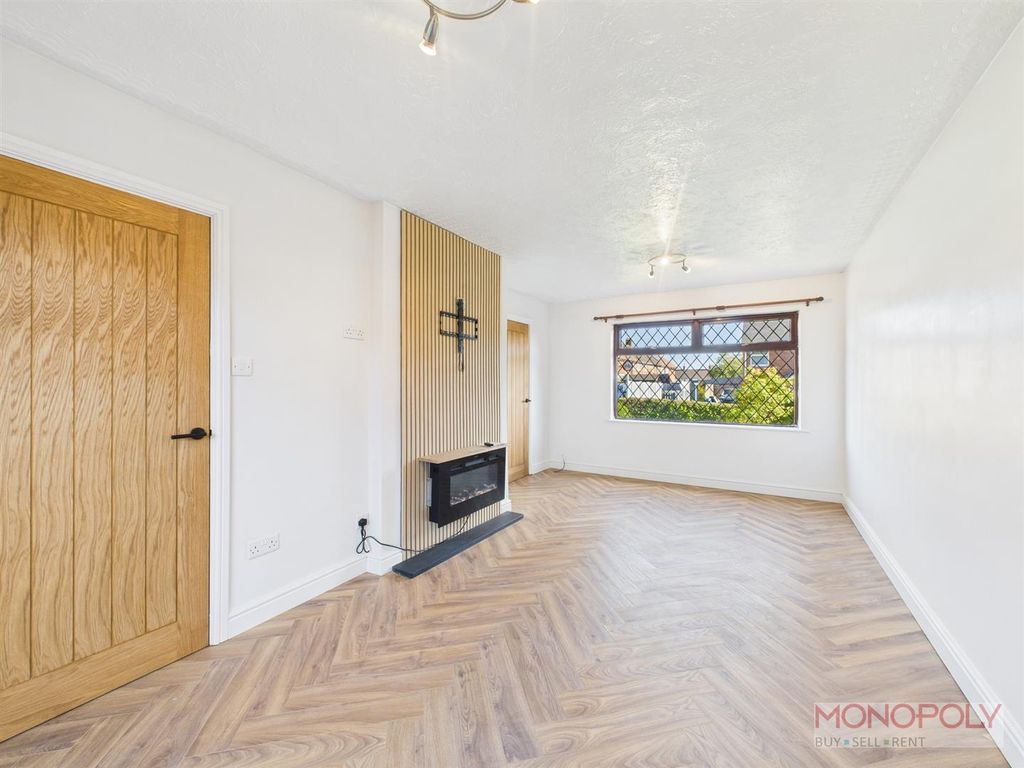 Property photo 3 of 17 Cam04439G0-Pr0160-Still002.Jpg