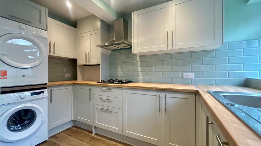 Property photo 3 of 15 Picture No. 03