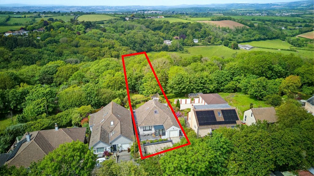 Property photo 2 of 31 Picture No. 43