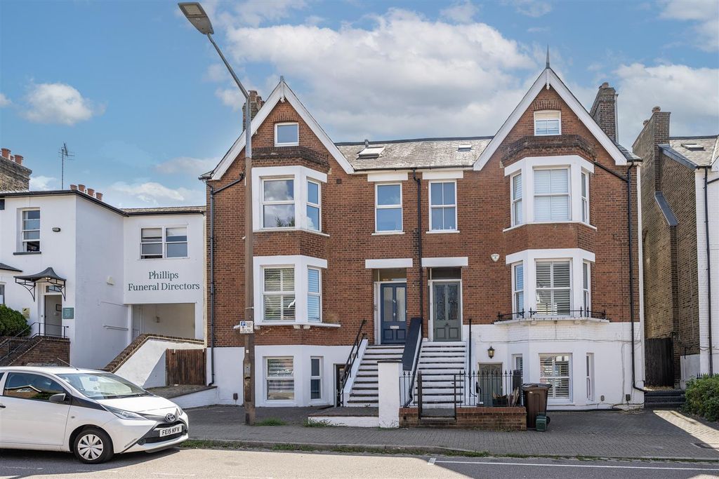 Property photo 1 of 12 66B-Alma-Road-11.Jpg