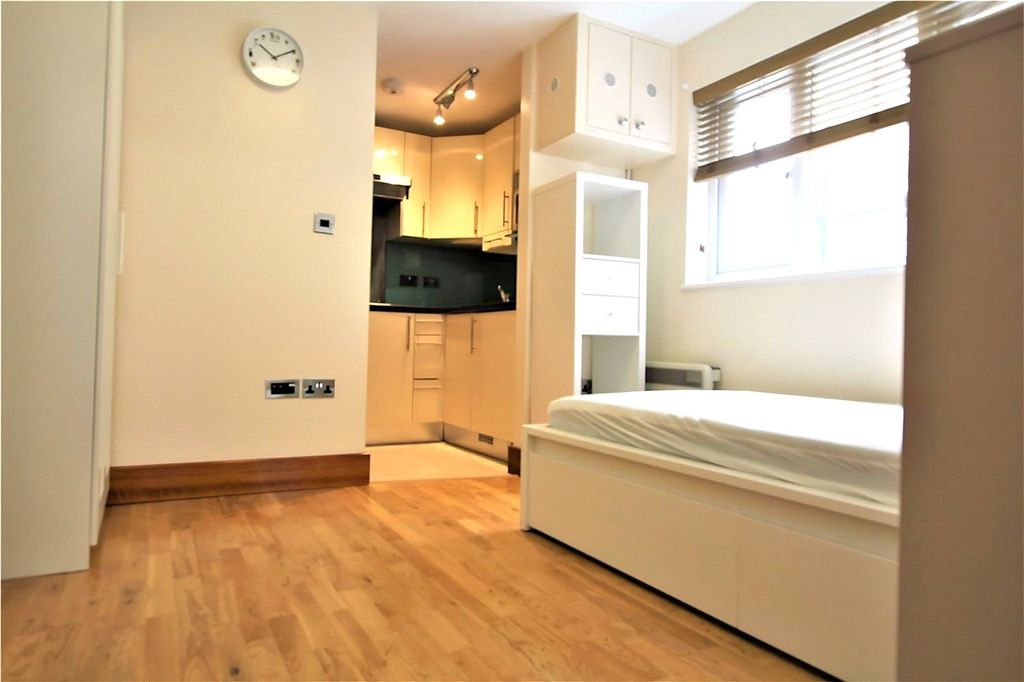 Property photo 1 of 4 Picture No. 01