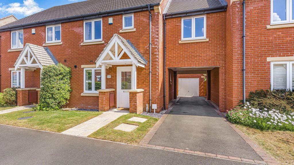 Property photo 1 of 17 1