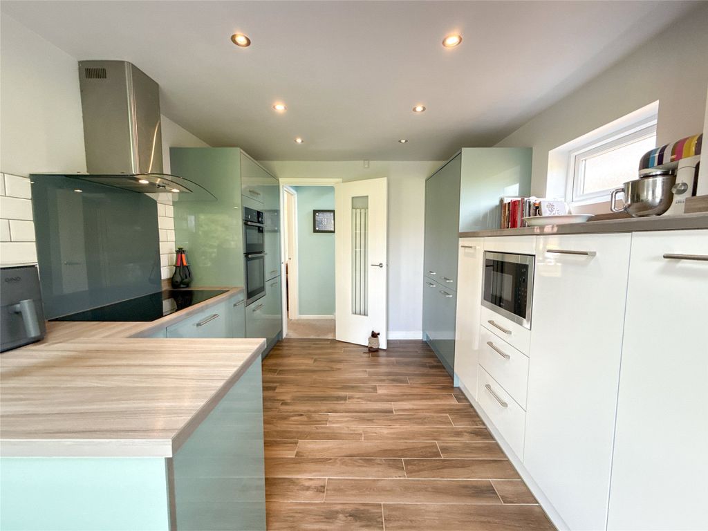 Property photo 2 of 35 Kitchen