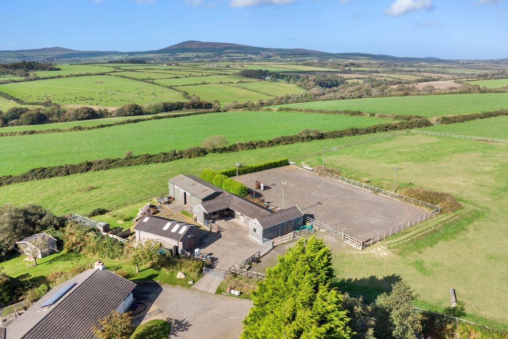 Property photo 2 of 48 Lhannon Shee