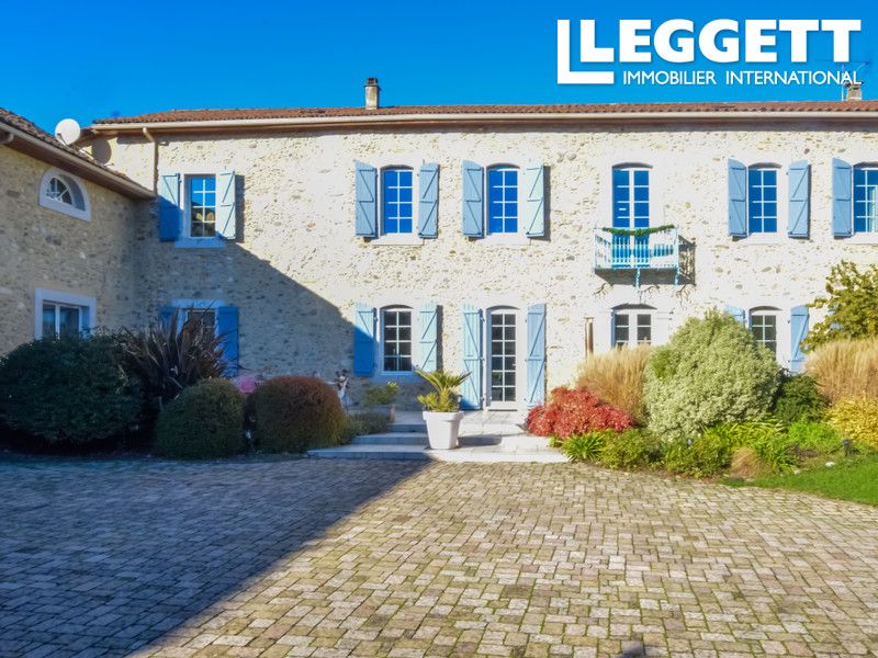 Property photo 3 of 10