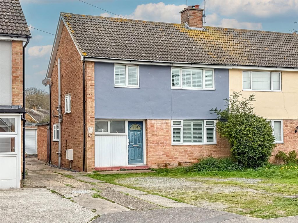 Property photo 1 of 13