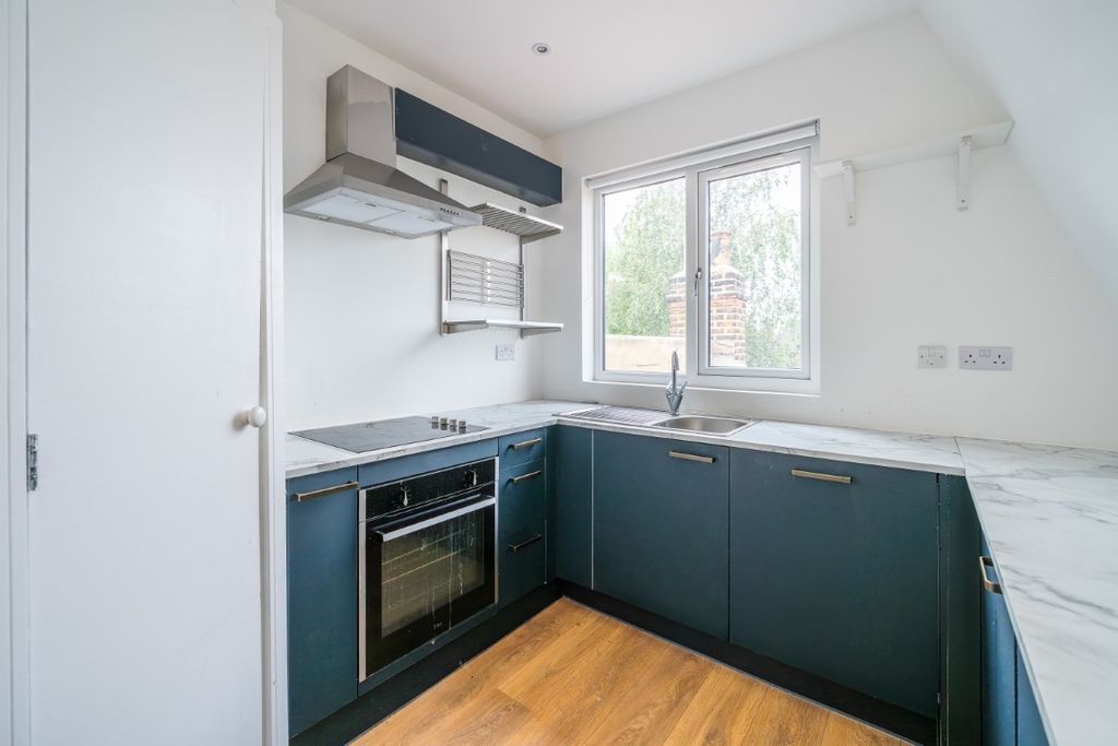 Property photo 1 of 11 1