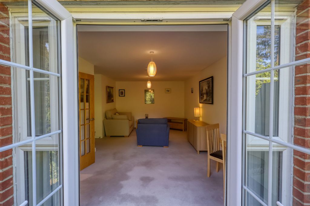 Property photo 3 of 16 Picture No. 07