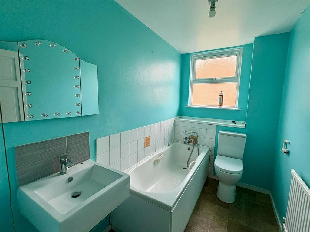 Property photo 3 of 4 406De76E-Fdc9-4Fa0-B31A-5Ad3453565F1.Jpeg