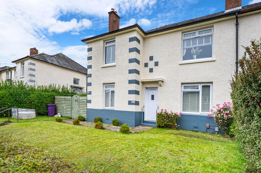 Property photo 1 of 35