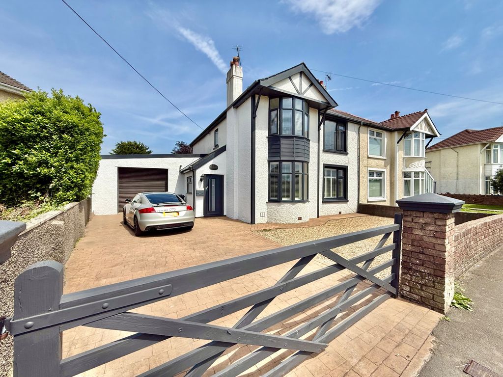 Property photo 1 of 38