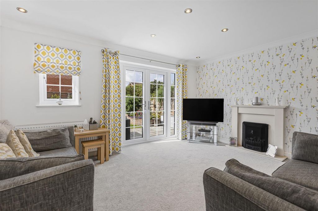 Property photo 2 of 30 17_64786.Jpg