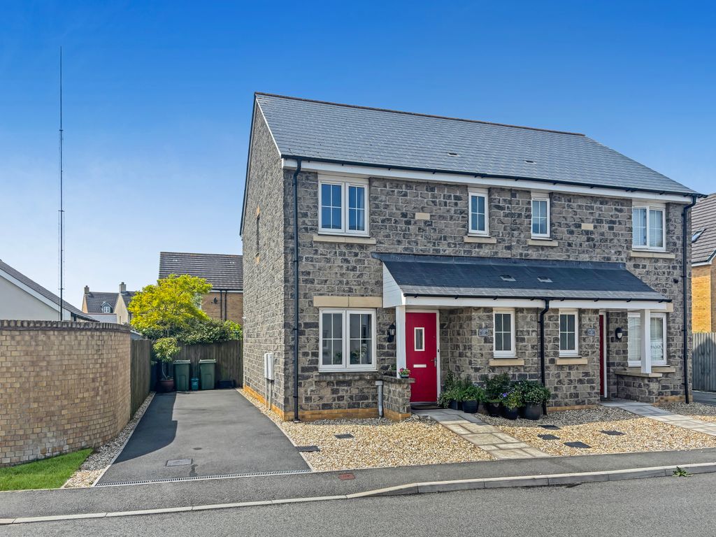 Property photo 1 of 29