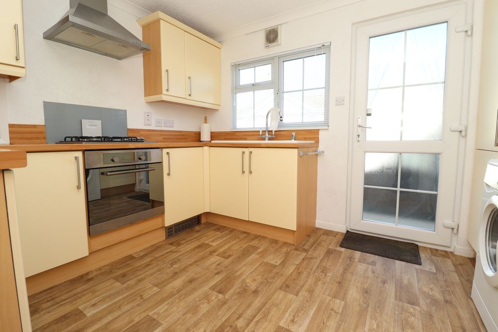 Property photo 2 of 8 Img_6927