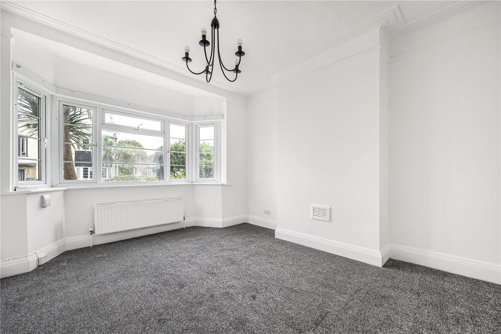 Property photo 3 of 9 Picture No. 03