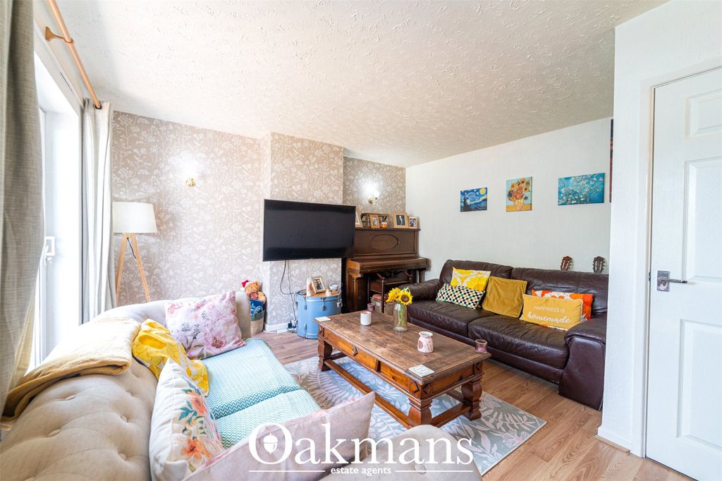Property photo 3 of 17 Picture No. 01
