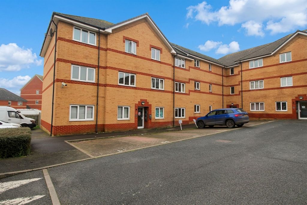 Property photo 1 of 10