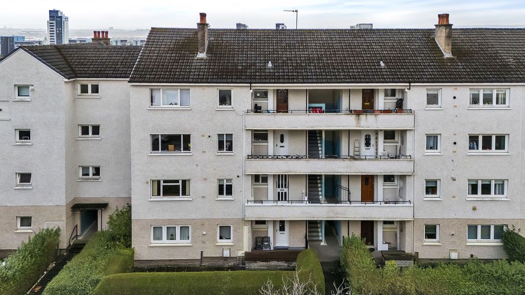 Property photo 1 of 36