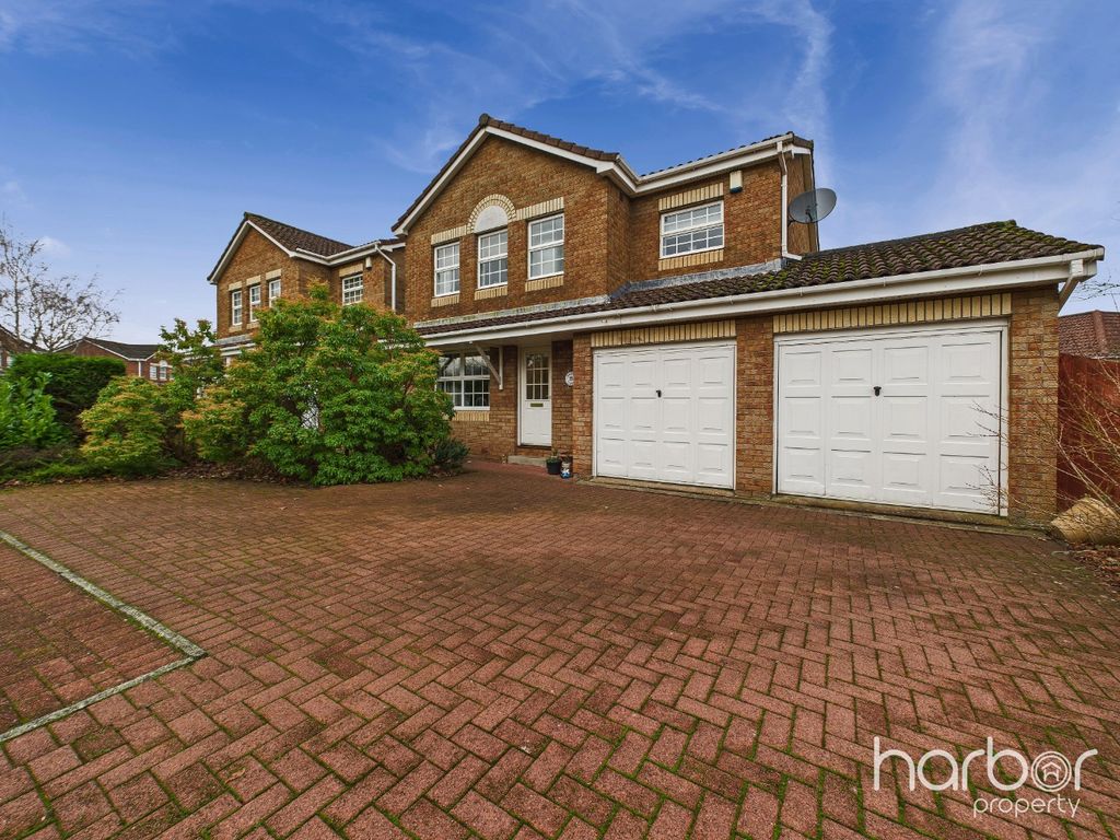 Property photo 1 of 28 4730840