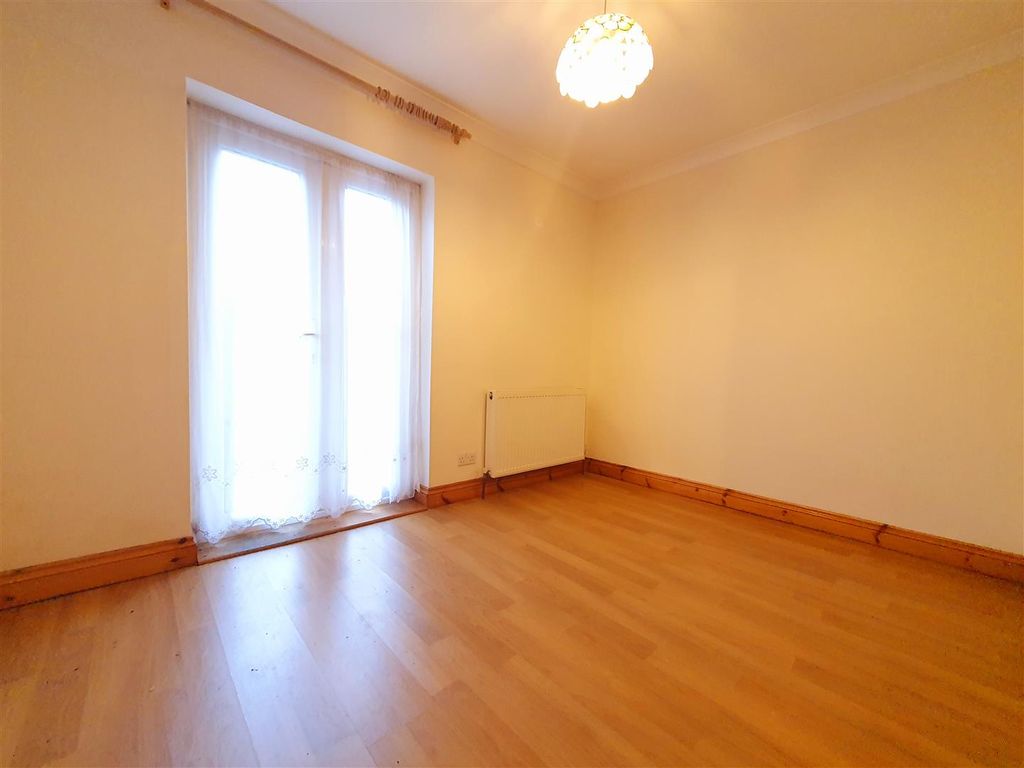 Property photo 3 of 11 9Nfjpwgpkkuu6Xtl1Zismw