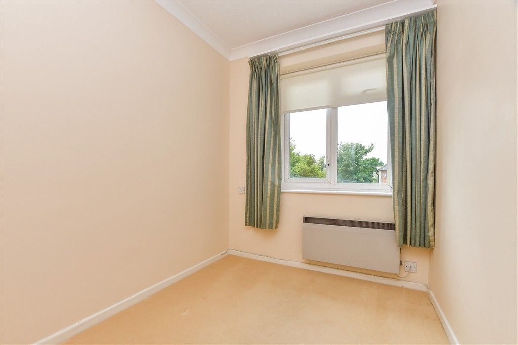 Property photo 2 of 16 Bedroom 2