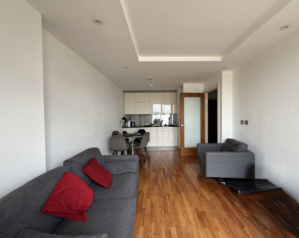 Property photo 3 of 7 Img_8775