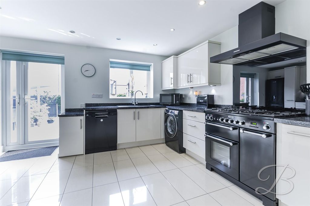 Property photo 3 of 49 CC15.Jpg