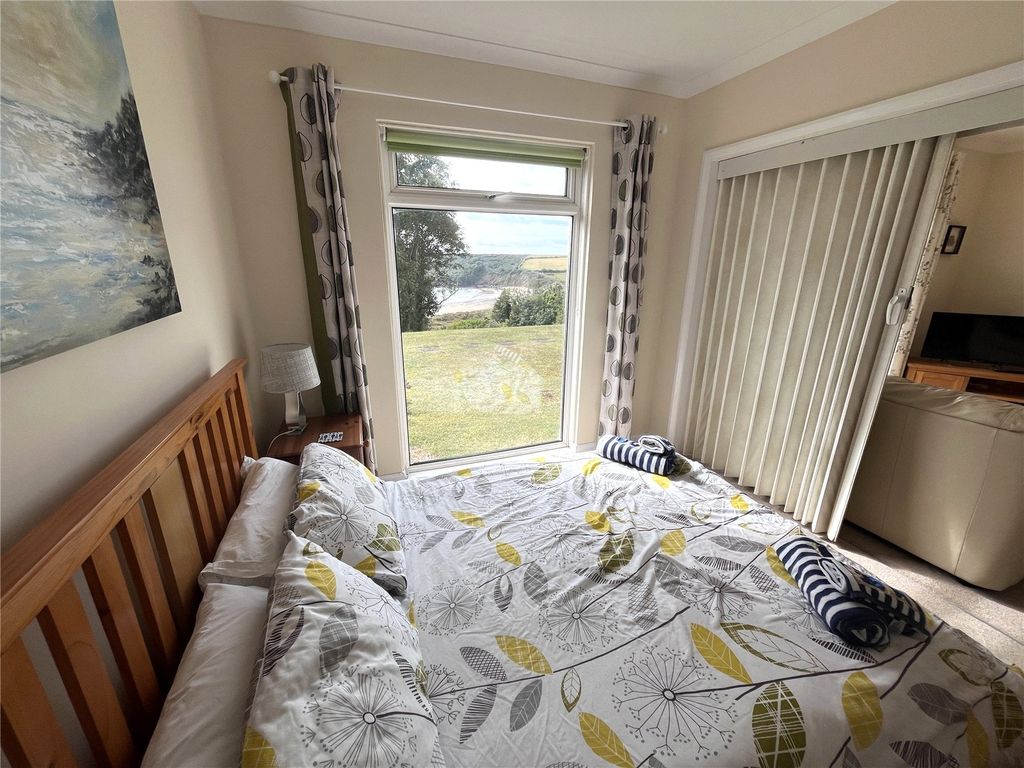 Additional image 8 of 2 bed flat for saleDevon Court, Freshwater East, Pembroke, Pembrokeshire SA71