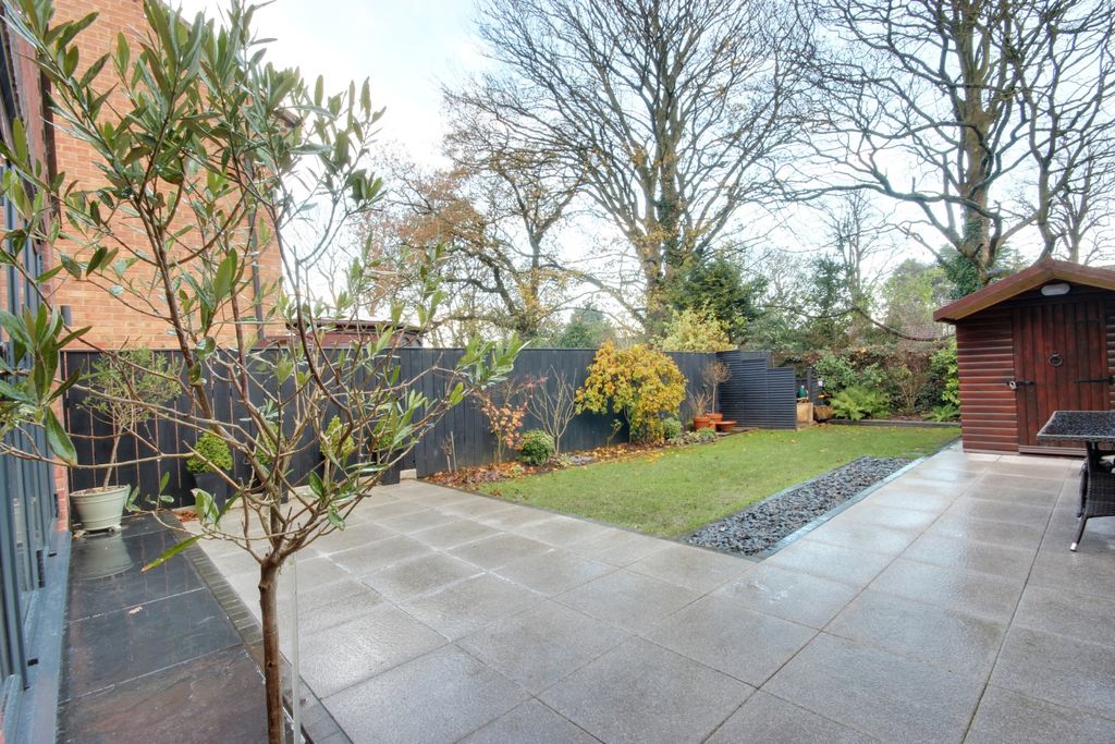 Property photo 2 of 20 1 Garden A