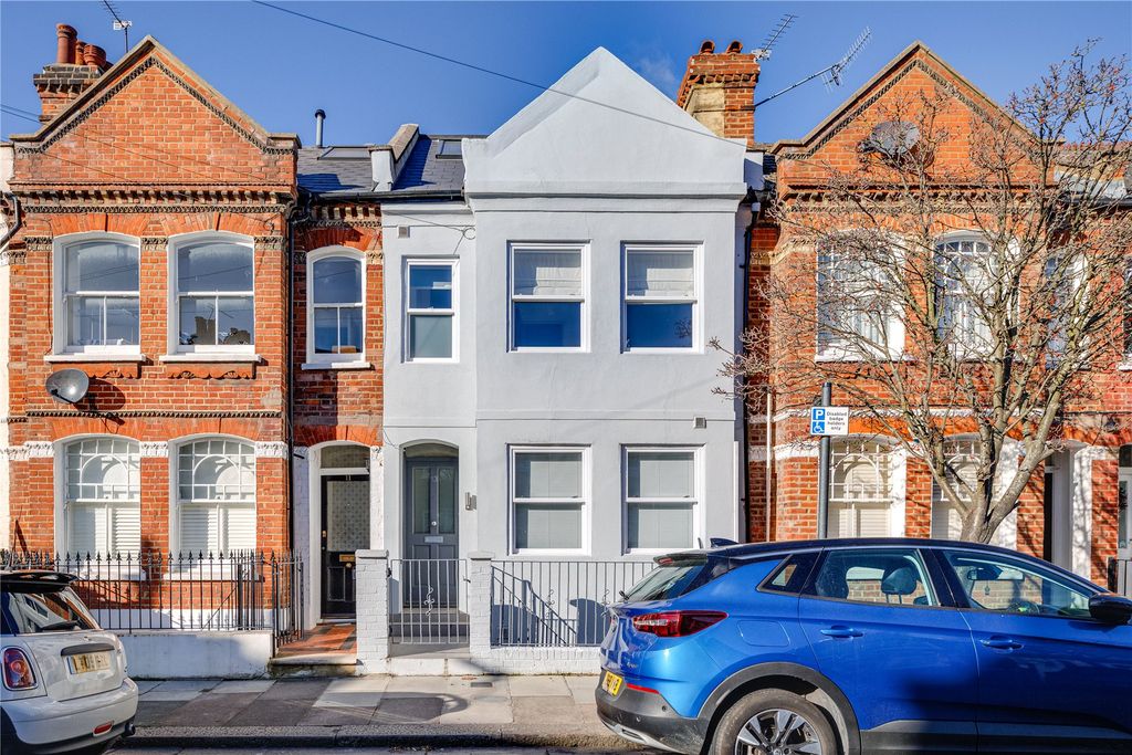 Property photo 2 of 17 Picture No. 23