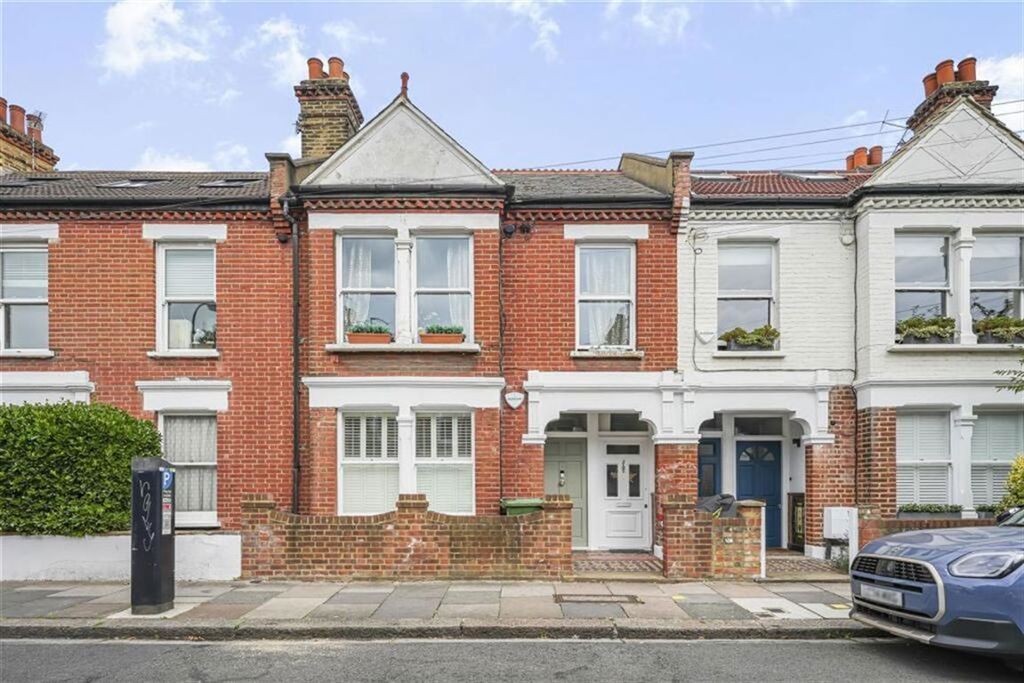 Property photo 1 of 9