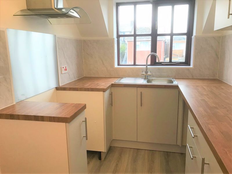 Property photo 2 of 7 Photo 1