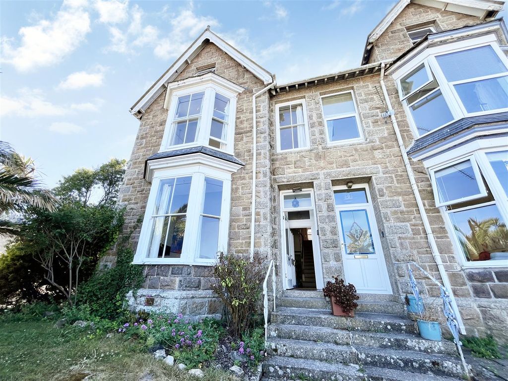 Property photo 1 of 29