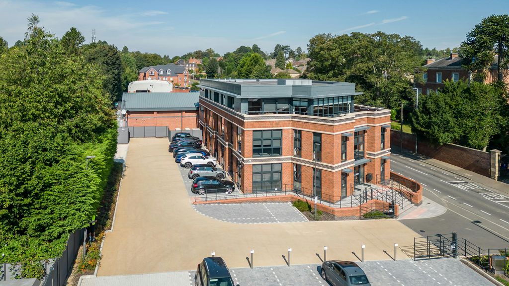 Property photo 2 of 7 Parker House  Market Harborough75.Jpg